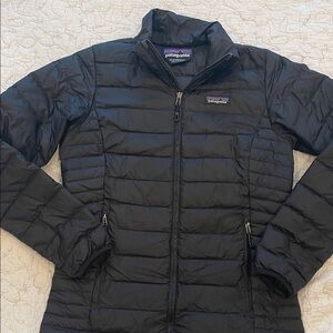Patagonia Women's Quilted Black Puffer Jacket/Coat